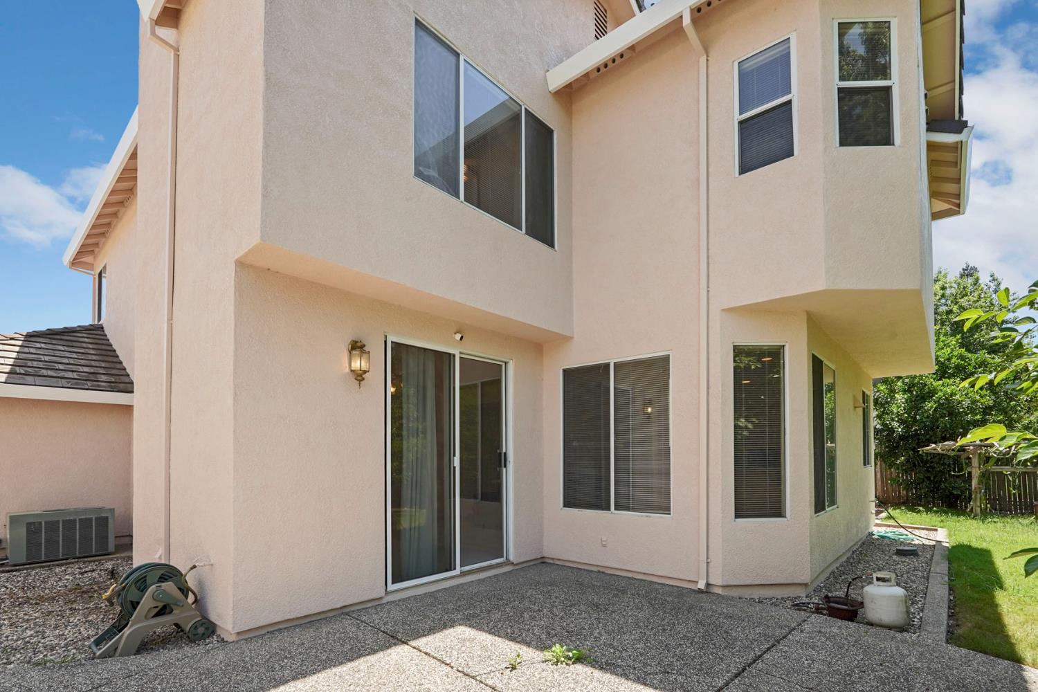 Detail Gallery Image 44 of 50 For 1053 L Aloutte Way, Sacramento,  CA 95831 - 4 Beds | 3 Baths
