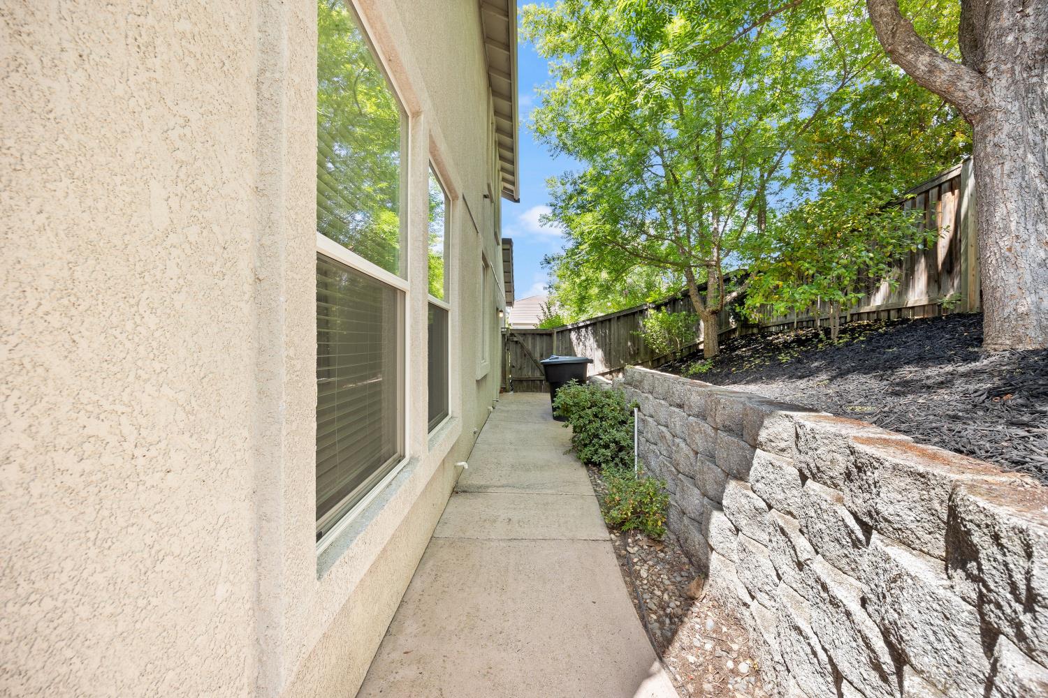 Galston Drive, Folsom, California image 38