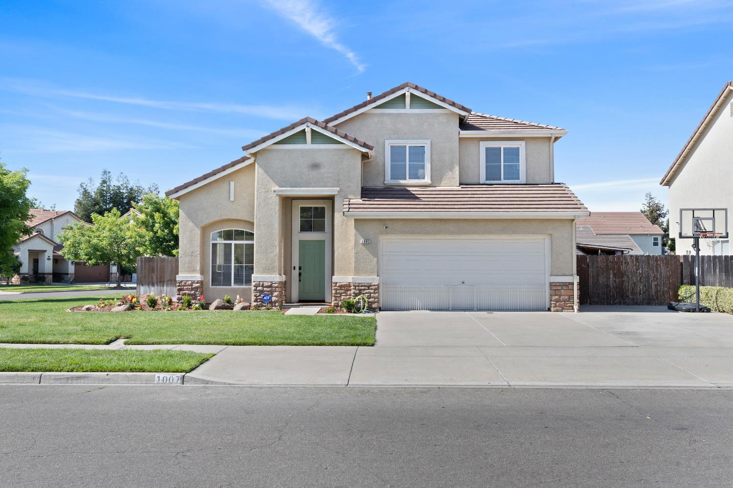Moonbeam Way, Turlock, California image 2