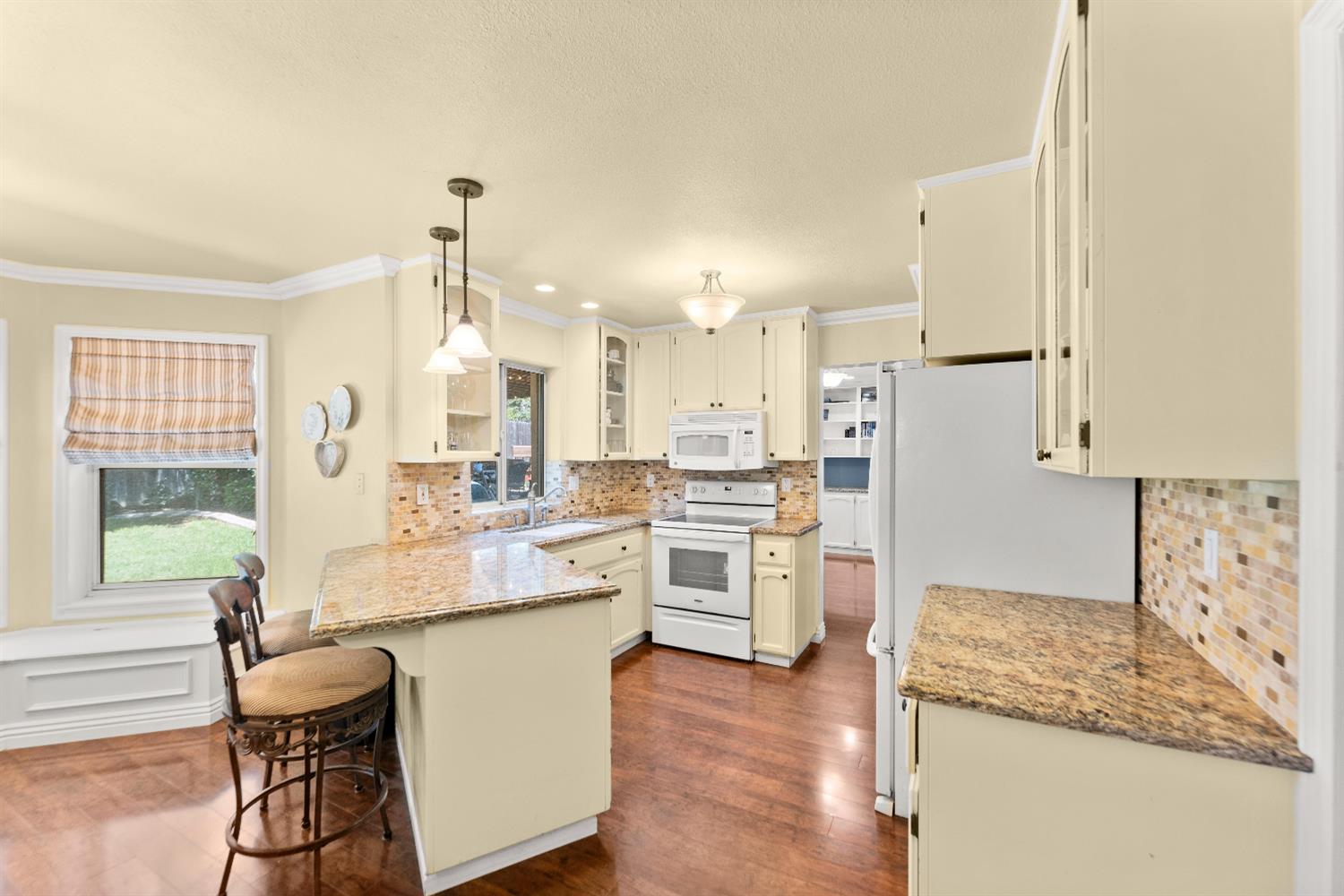 Crown Prince Court, Elk Grove, California image 4
