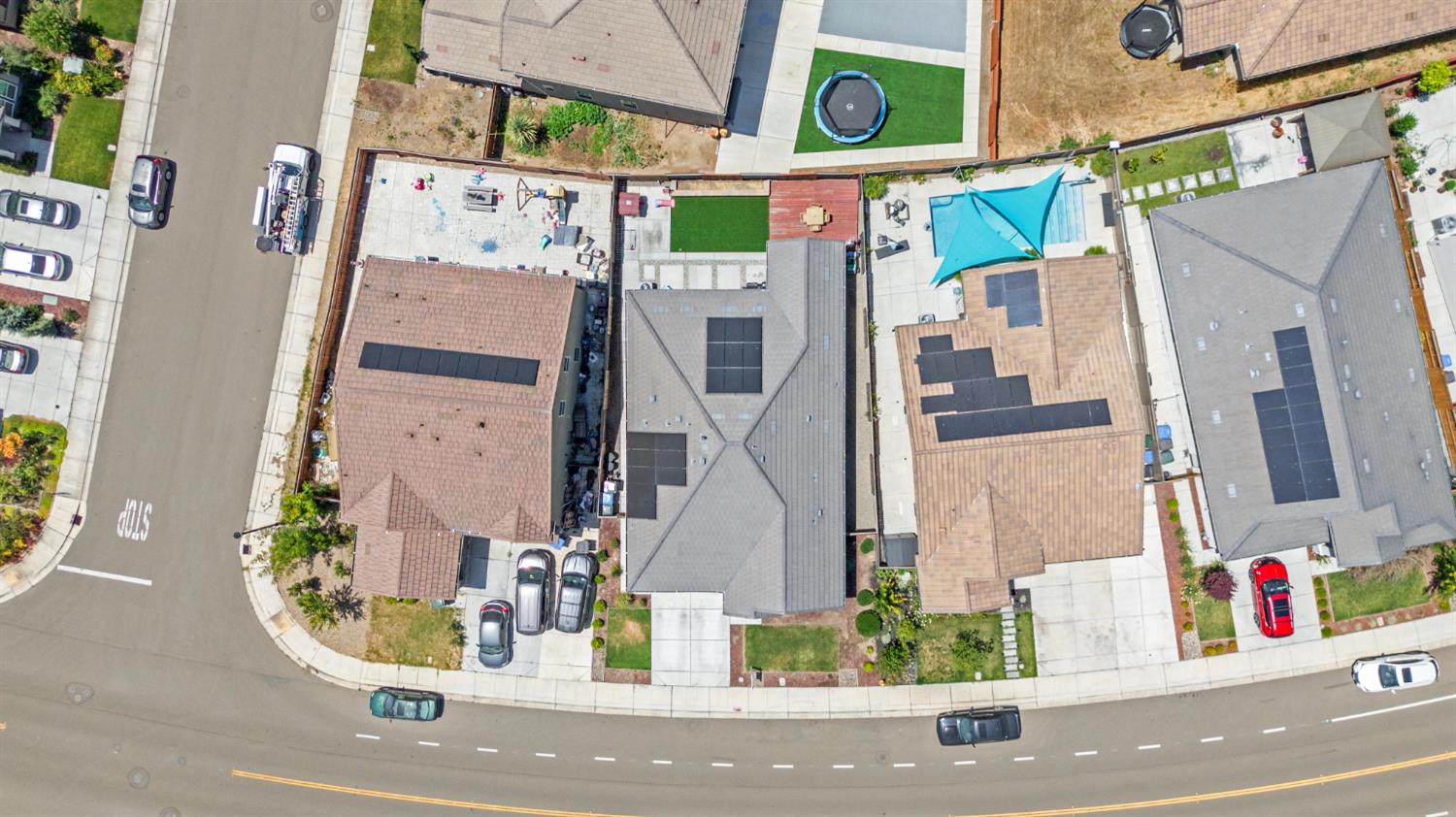 Oleander Avenue, Manteca, California image 31