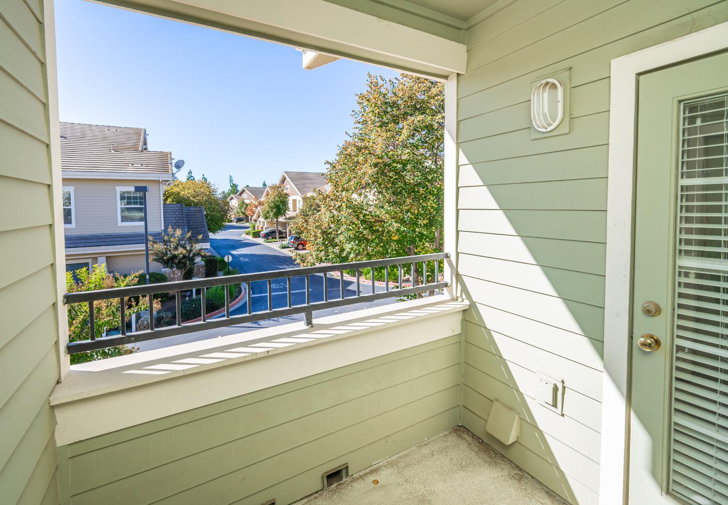 Photo #35: 225068677 Listing: Photo #35