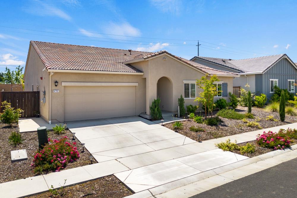 Ambrosia Way, Roseville, California image 3