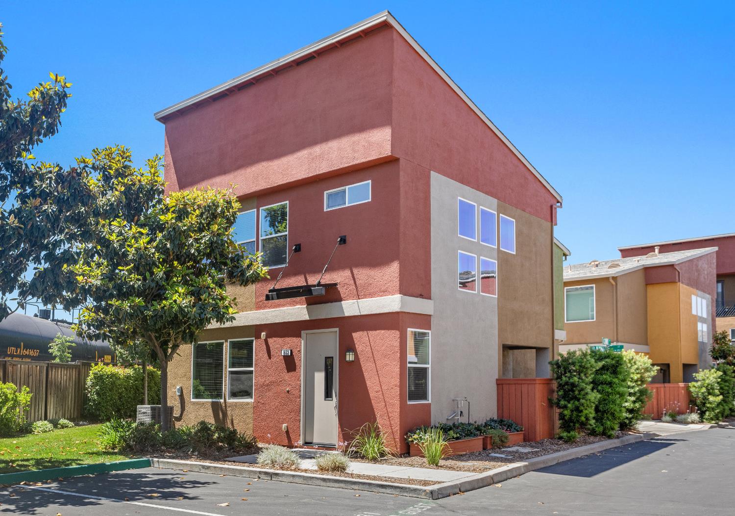 Bainite Court, West Sacramento, California image 1