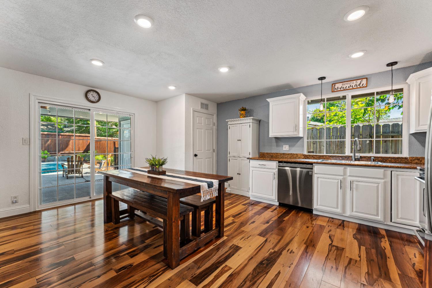 Oak Tree Drive, Roseville, California image 12
