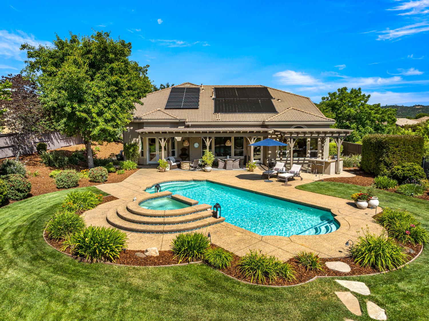 Mertola, El Dorado Hills, California image 50