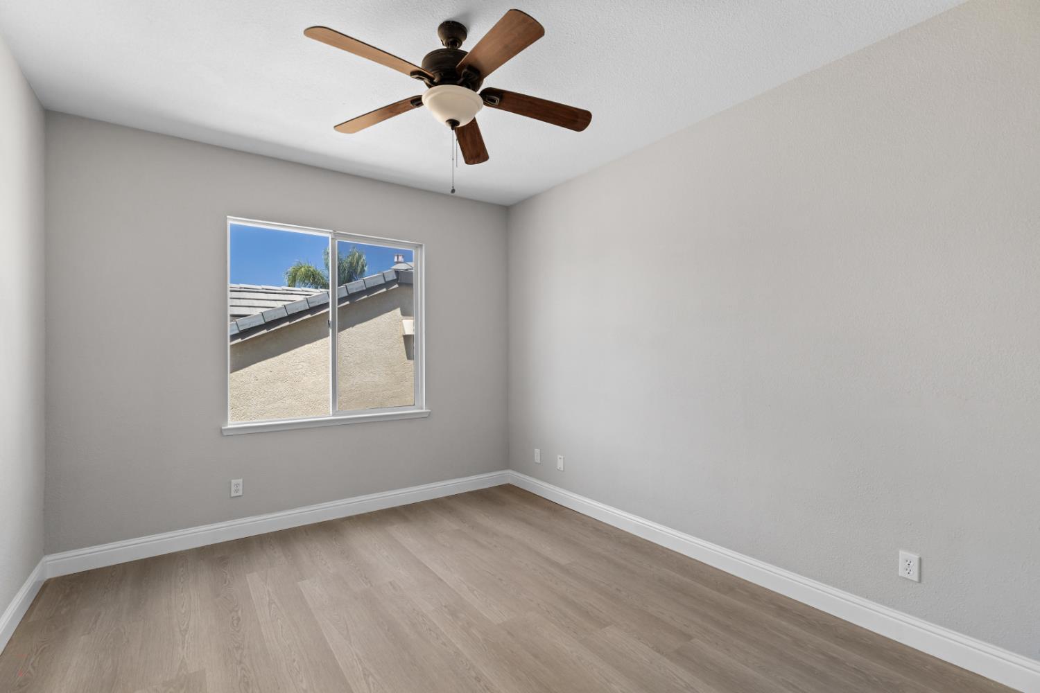 Detail Gallery Image 50 of 82 For 2431 Ogden Sannazor Ct, Tracy,  CA 95377 - 6 Beds | 4/1 Baths