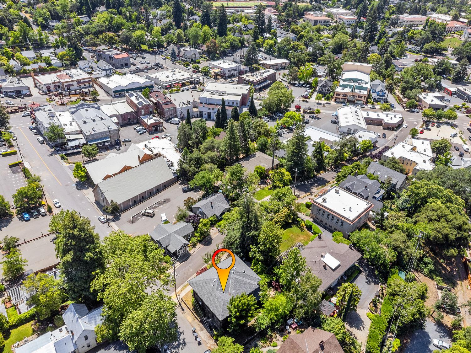Almond Street, Auburn, California image 2