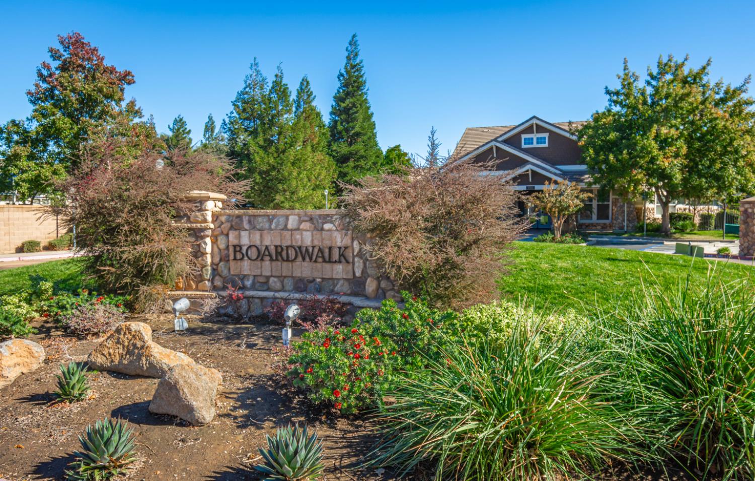 Photo #39: 225068677 Listing: Photo #39
