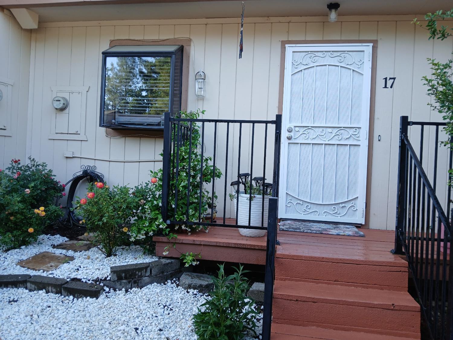 Detail Gallery Image 3 of 19 For 4291 Patterson Dr #17,  Diamond Springs,  CA 95619 - 2 Beds | 1/1 Baths
