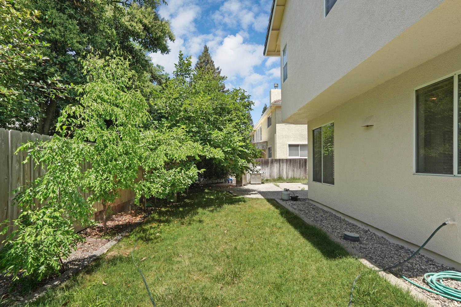 Detail Gallery Image 47 of 50 For 1053 L Aloutte Way, Sacramento,  CA 95831 - 4 Beds | 3 Baths