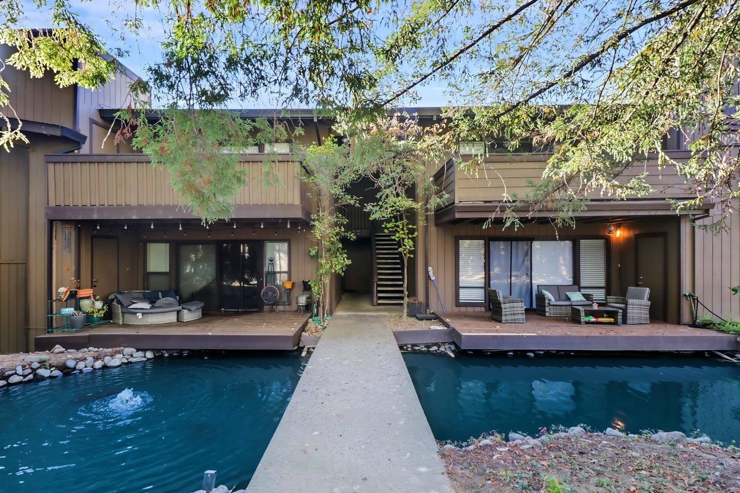 Photo #2: 225069098 Listing 