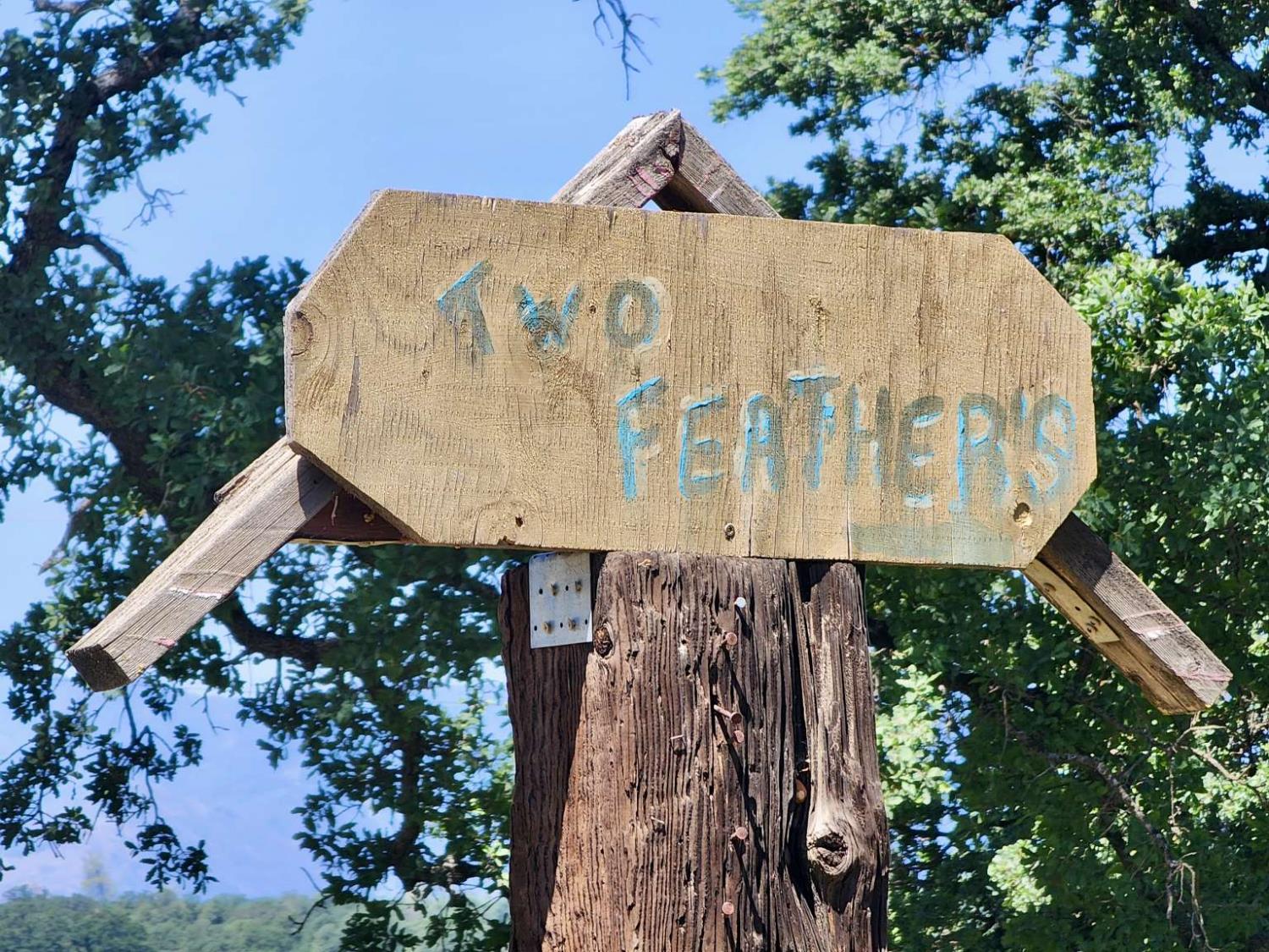 Two Feathers Road, Cottonwood, California image 11