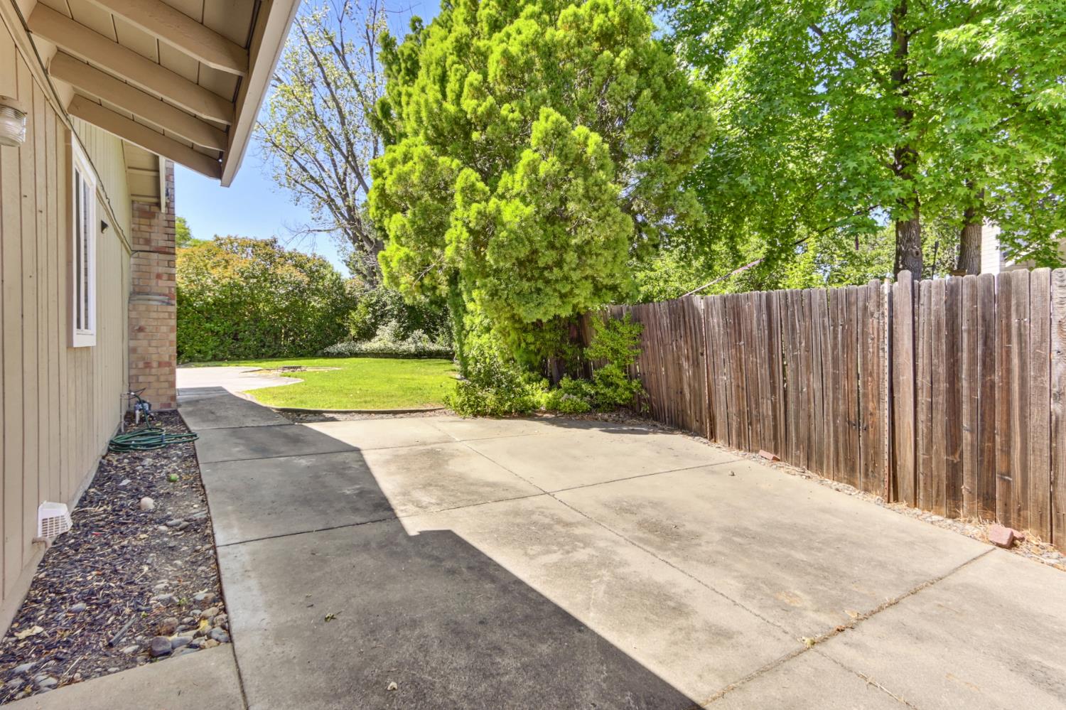 Oak Creek Court, Roseville, California image 47