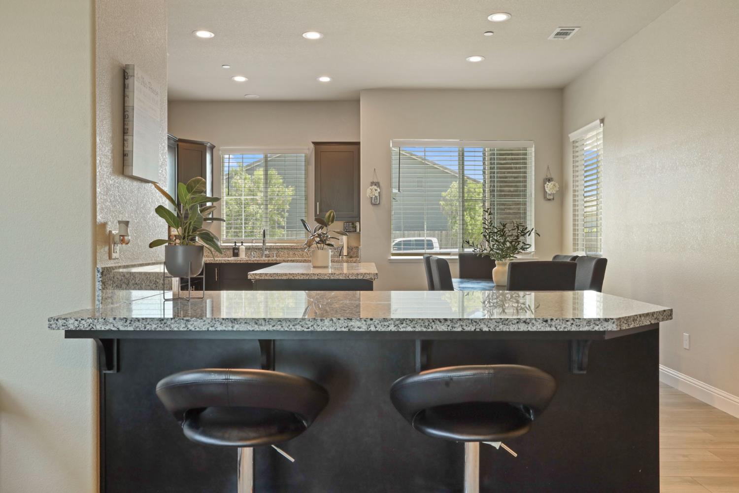 Salvador Way, Manteca, California image 8