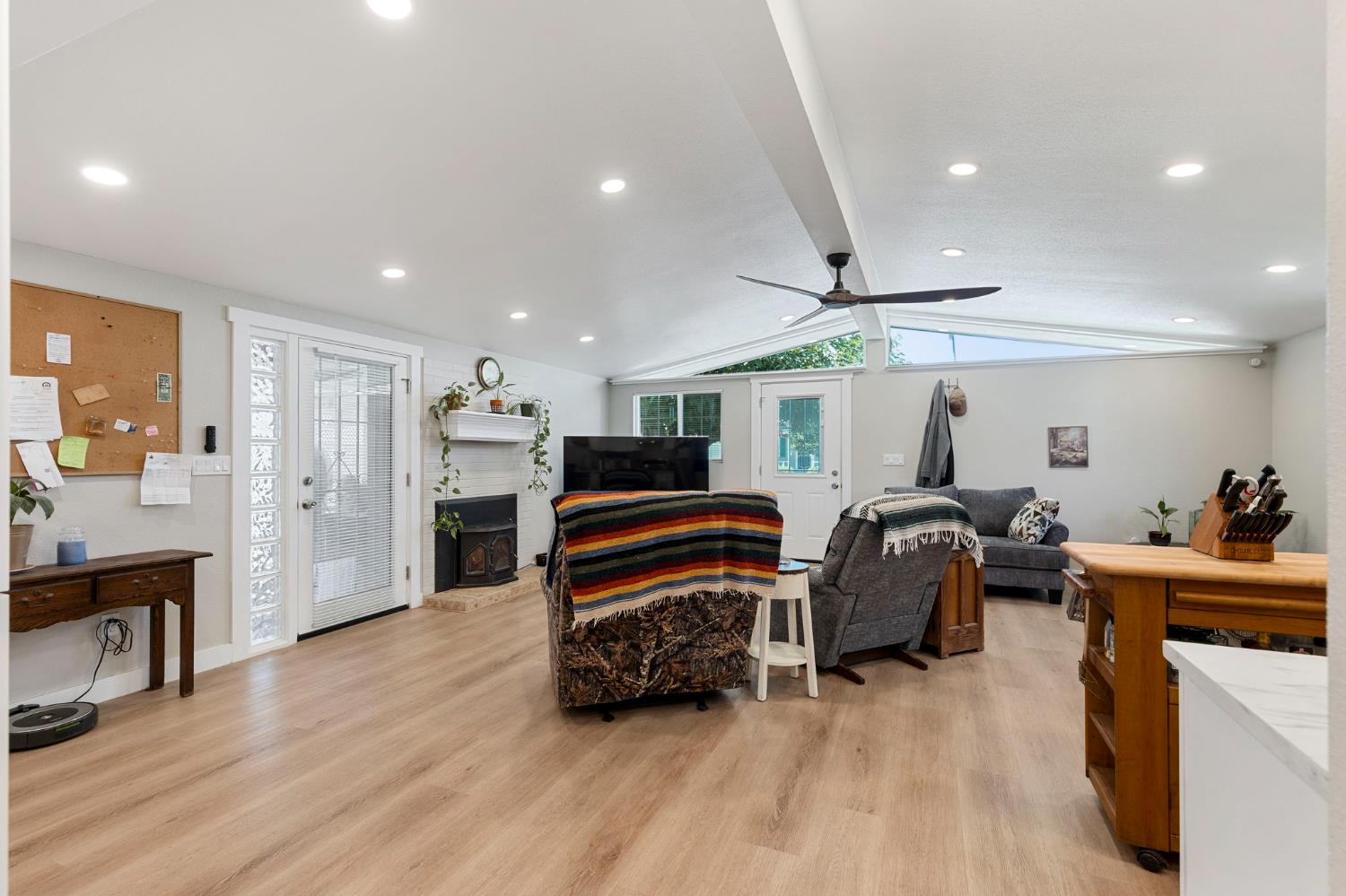 Brentwood Road, Roseville, California image 15