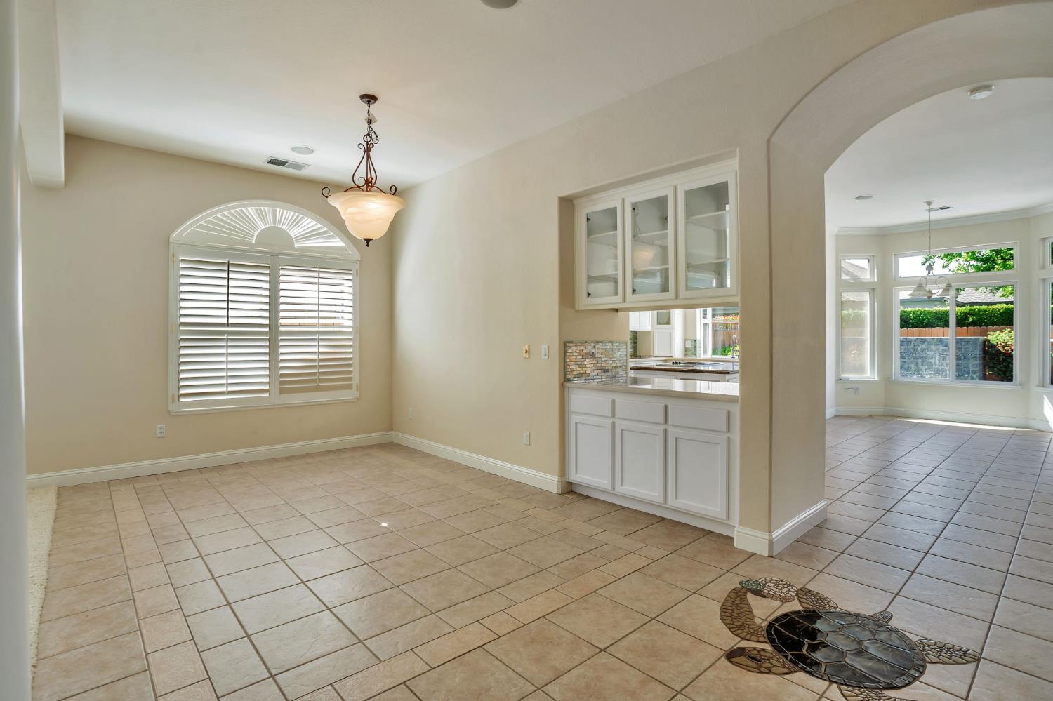 Yana Place, Davis, California image 15