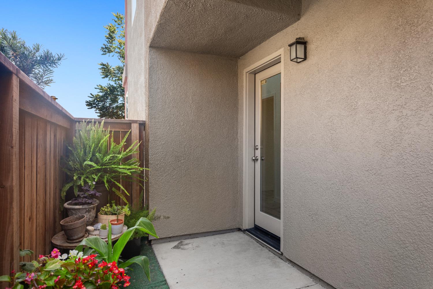Bainite Court, West Sacramento, California image 19