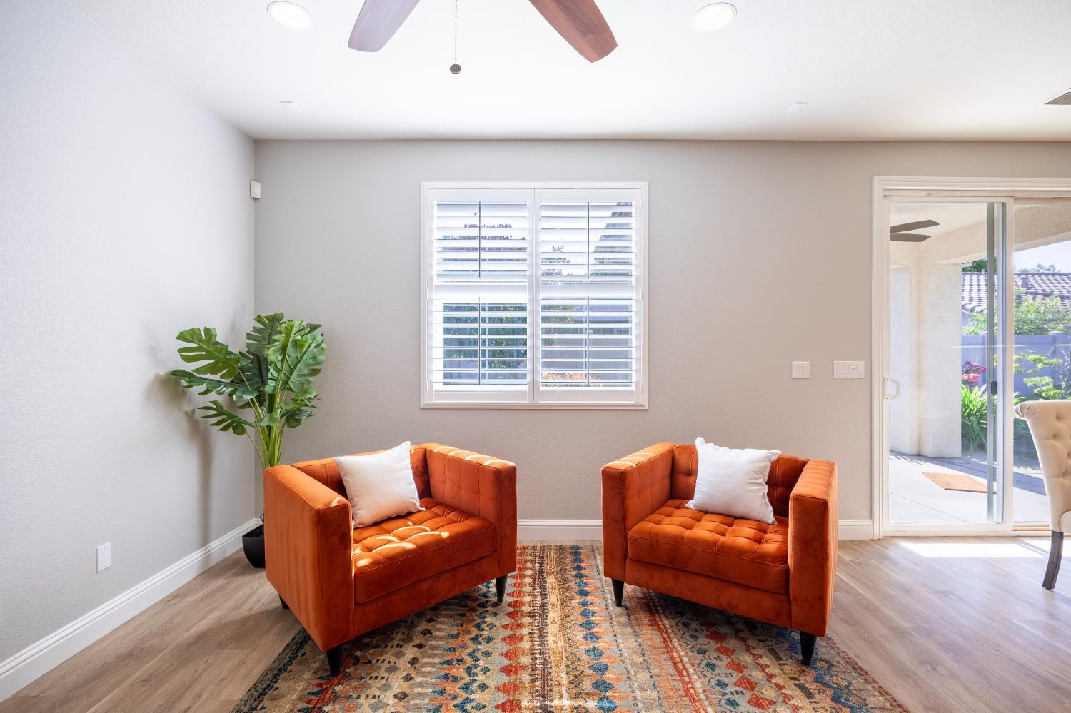 Rose Briar Place, Manteca, California image 9