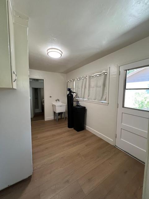Laurel Avenue, Gustine, California image 12