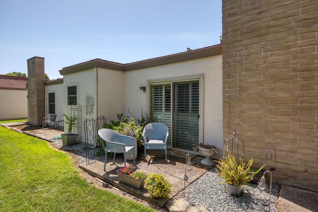 Venetian Drive, Stockton, California image 39