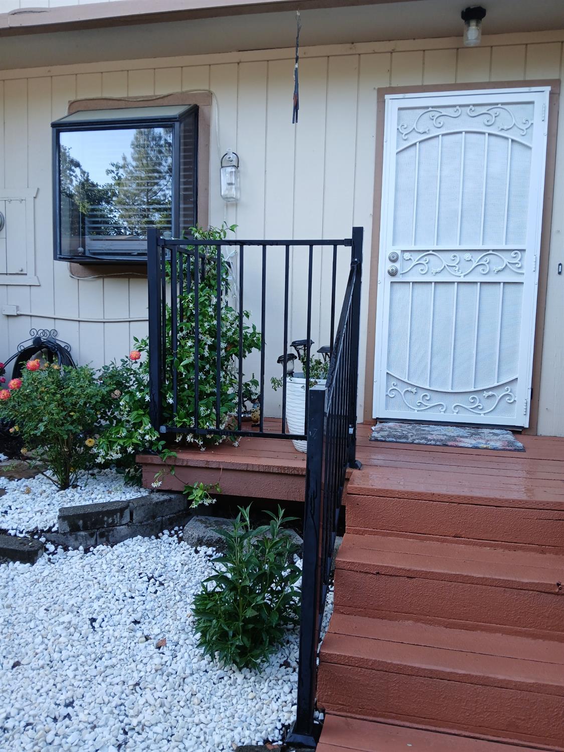 Detail Gallery Image 4 of 19 For 4291 Patterson Dr #17,  Diamond Springs,  CA 95619 - 2 Beds | 1/1 Baths