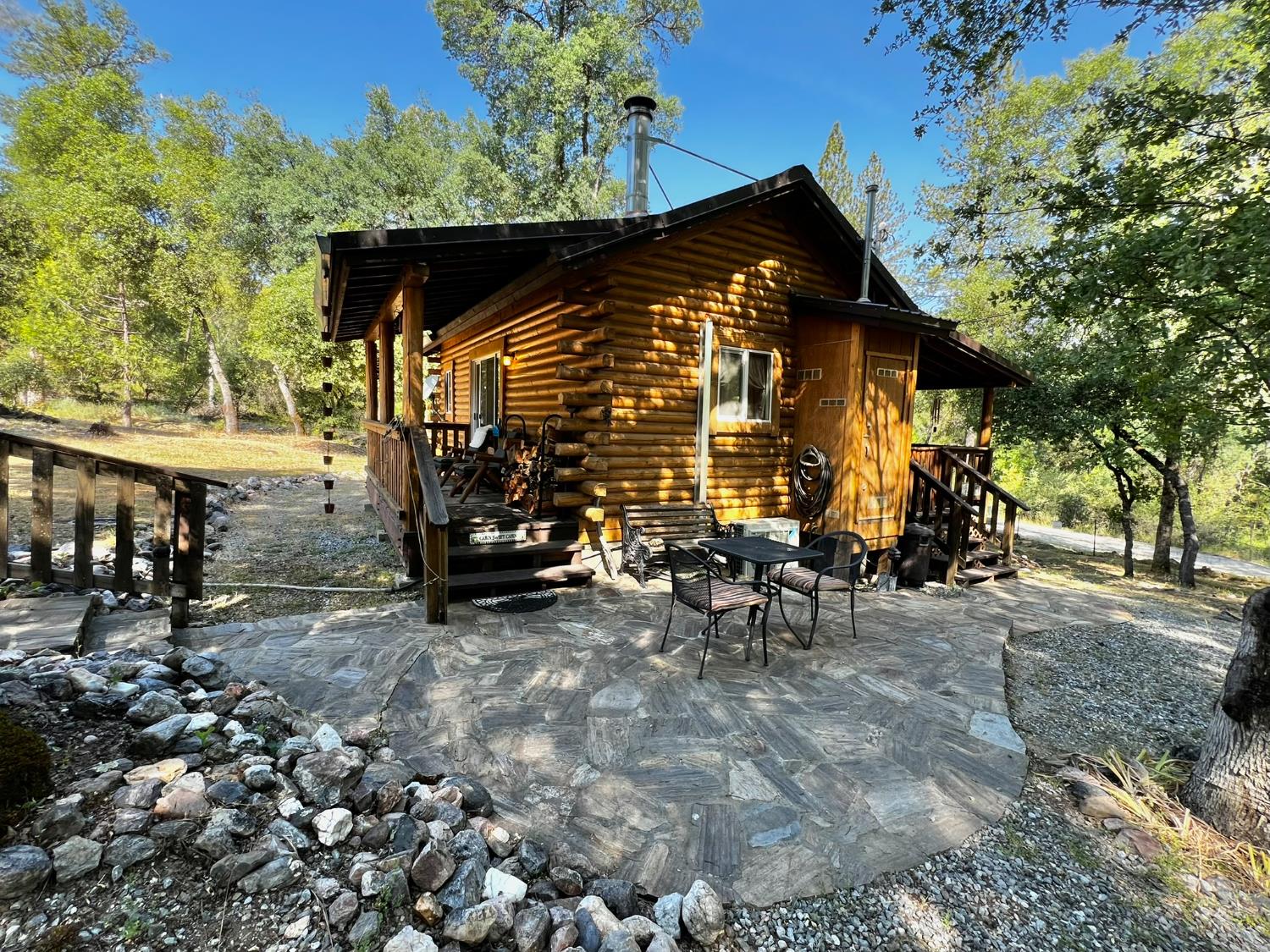 Hidden Valley Road, Mountain Ranch, California image 3