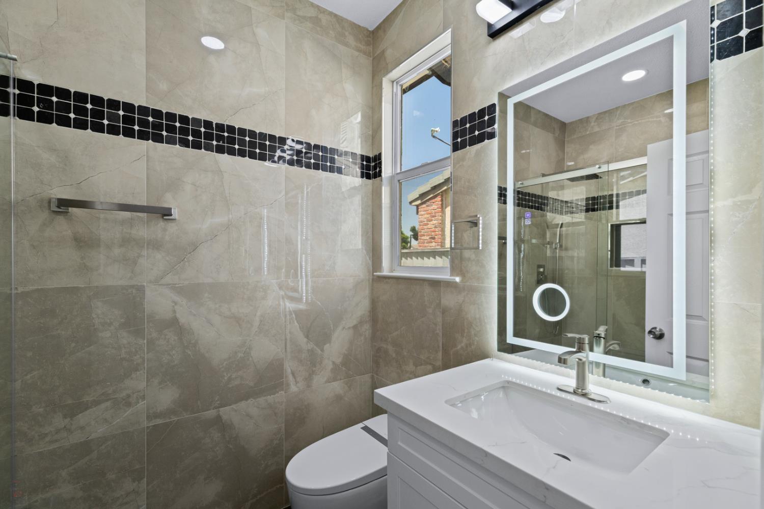 Detail Gallery Image 36 of 82 For 2431 Ogden Sannazor Ct, Tracy,  CA 95377 - 6 Beds | 4/1 Baths