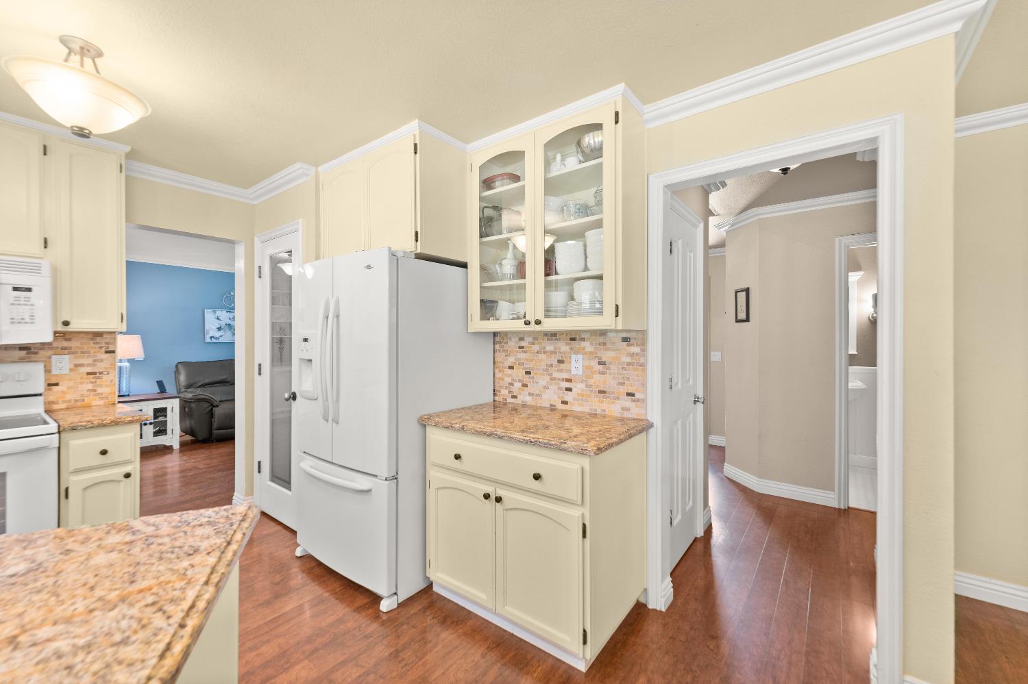 Crown Prince Court, Elk Grove, California image 8