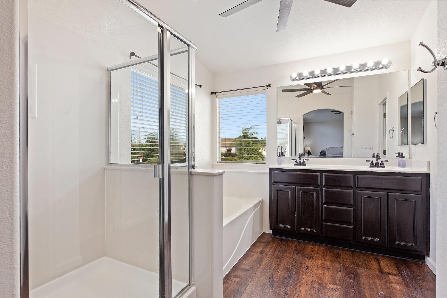 Moonbeam Way, Turlock, California image 28