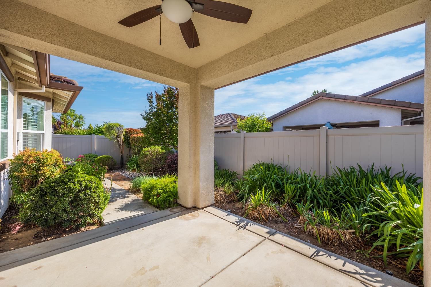 Rose Briar Place, Manteca, California image 36