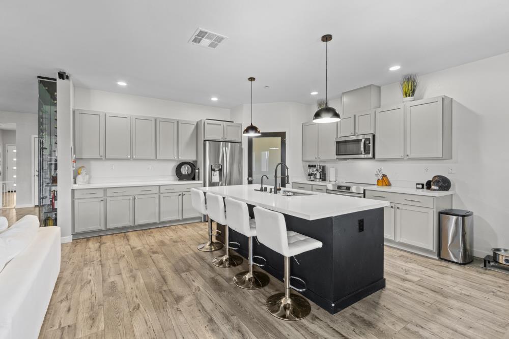 Ambrosia Way, Roseville, California image 17