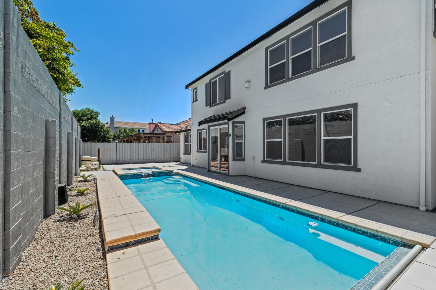 Detail Gallery Image 81 of 82 For 2431 Ogden Sannazor Ct, Tracy,  CA 95377 - 6 Beds | 4/1 Baths