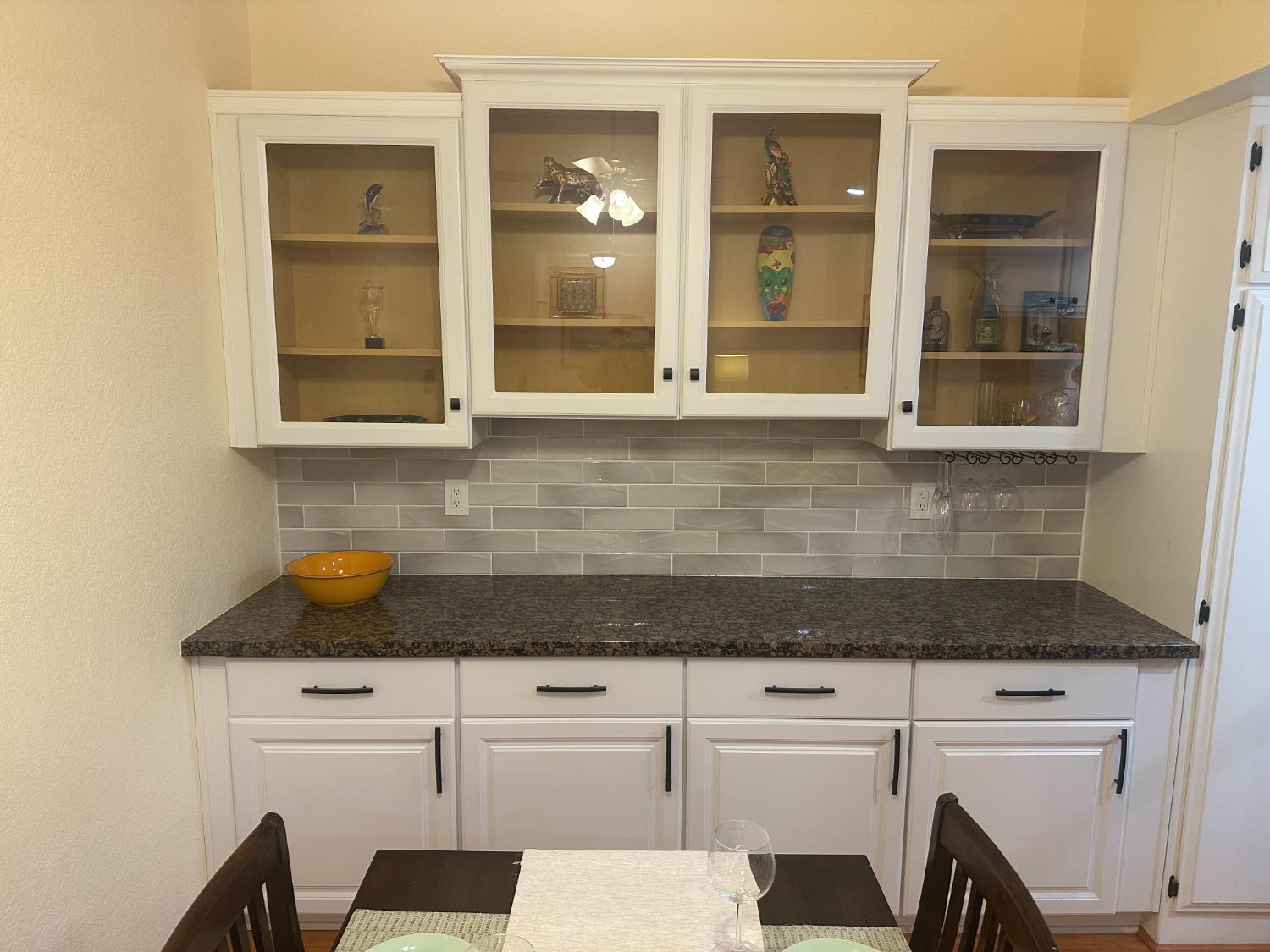 Photo #3: 225068739 Listing 