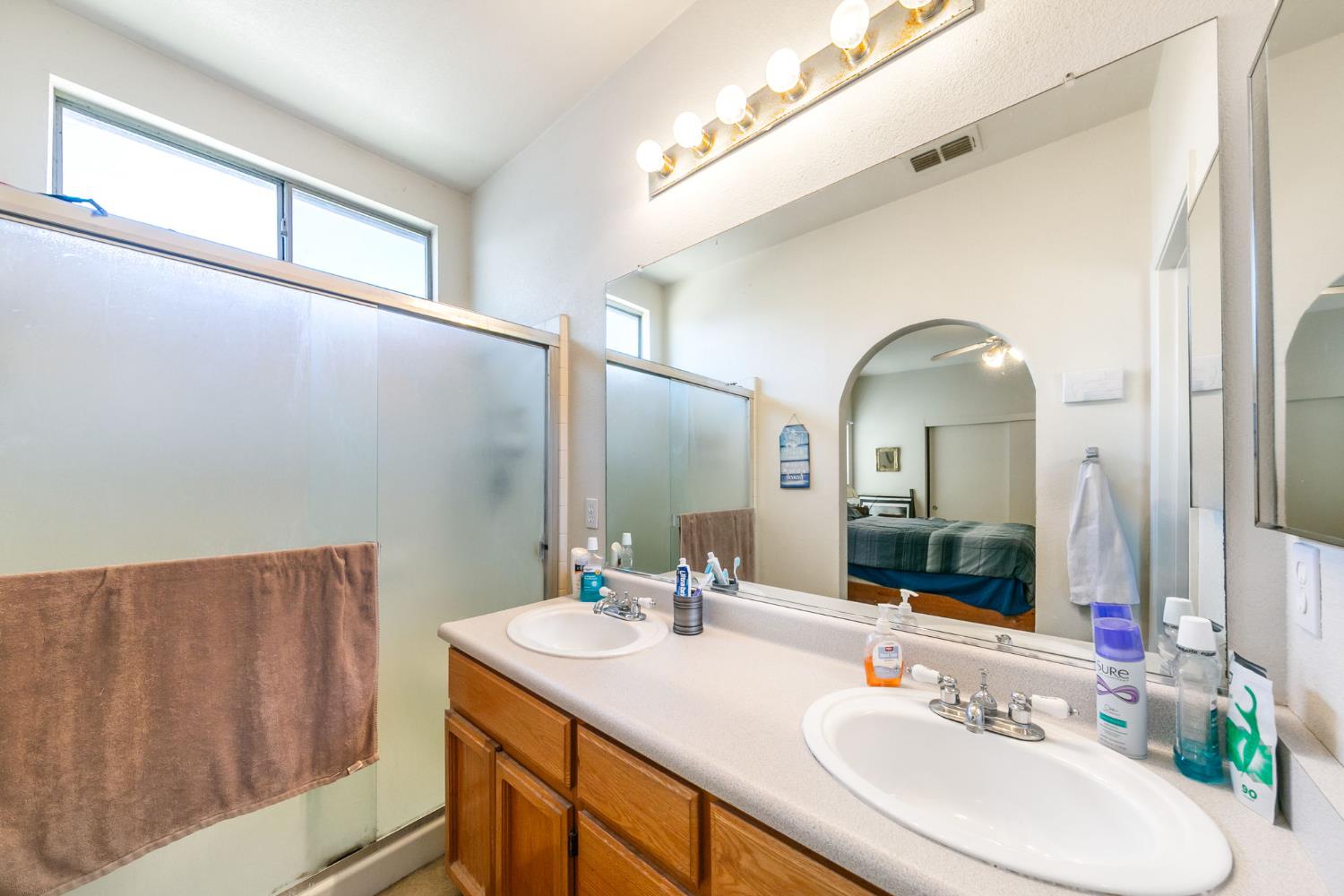 Oleander Drive, Yuba City, California image 30