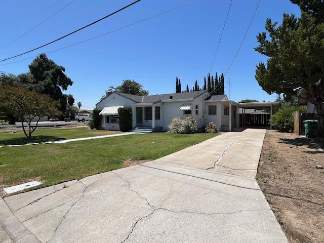 Laurel Avenue, Gustine, California image 3