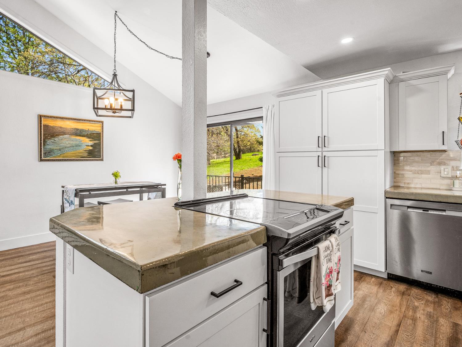 Oakmont Way, Auburn, California image 12