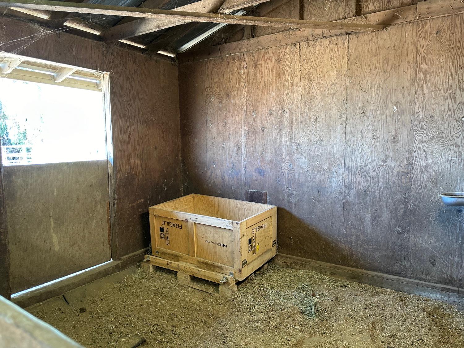 S Lammers Road, Tracy, California image 32