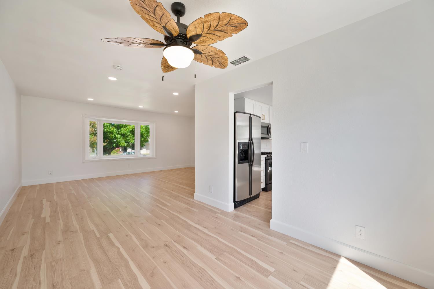 Coral Oak Way, Citrus Heights, California image 11