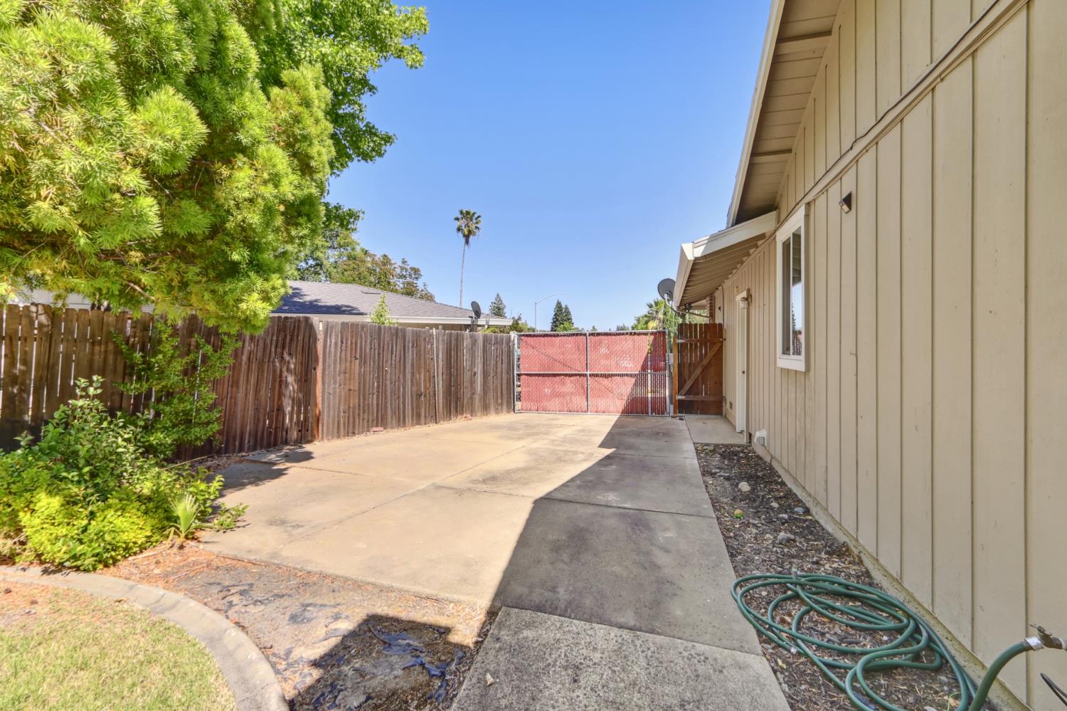 Oak Creek Court, Roseville, California image 45
