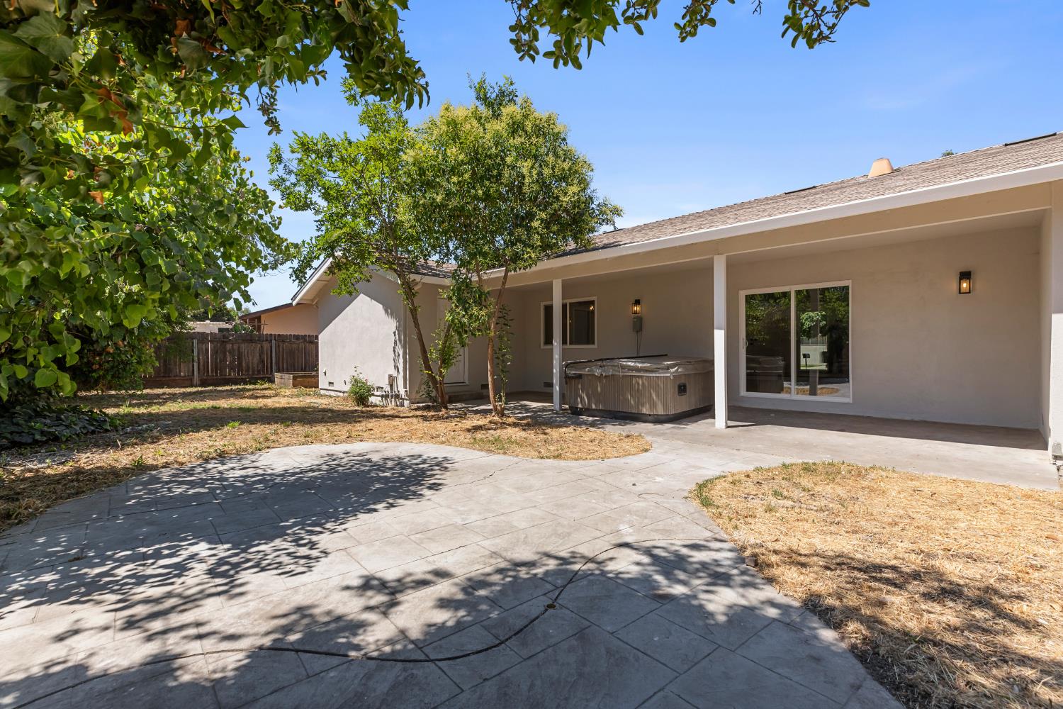 Norton Avenue, Modesto, California image 32