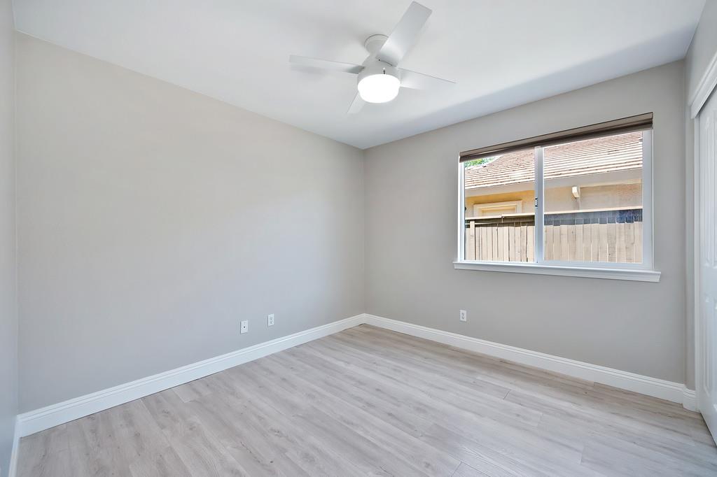 Azalea Garden Way, Rancho Cordova, California image 21