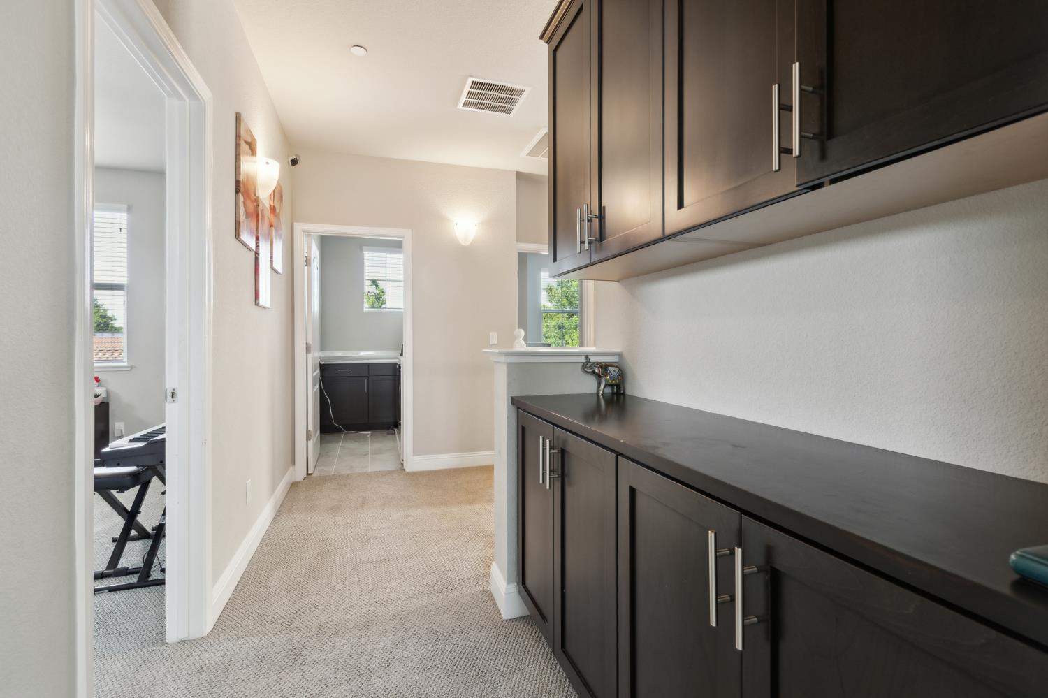 Veranda Court, Folsom, California image 19