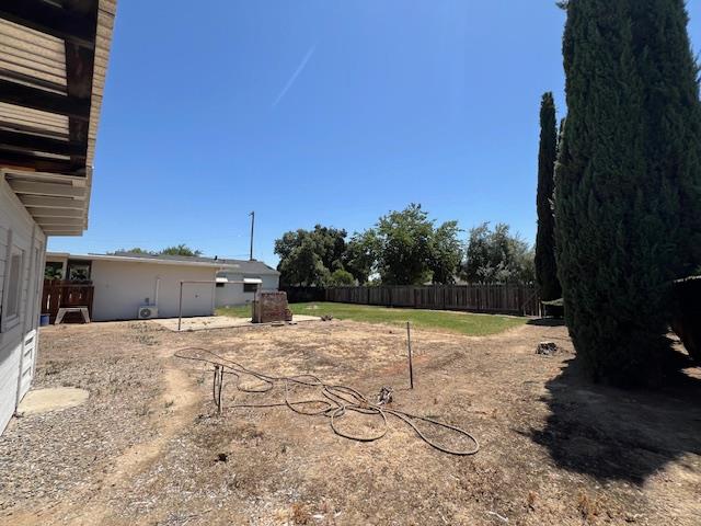 Laurel Avenue, Gustine, California image 36