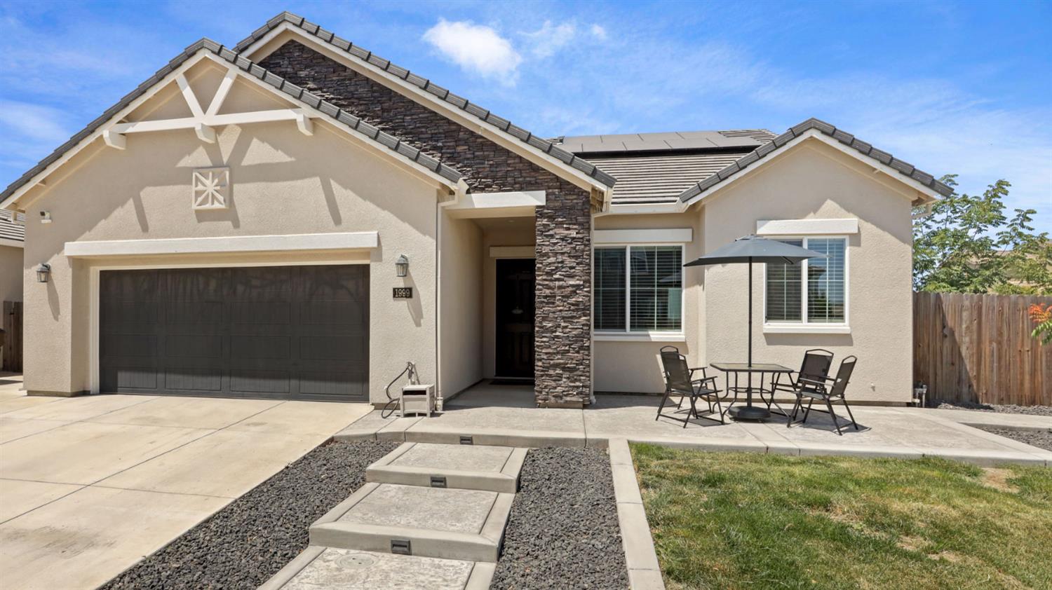 Salvador Way, Manteca, California image 3