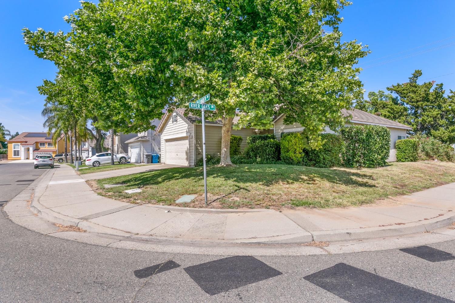 Oleander Drive, Yuba City, California image 4