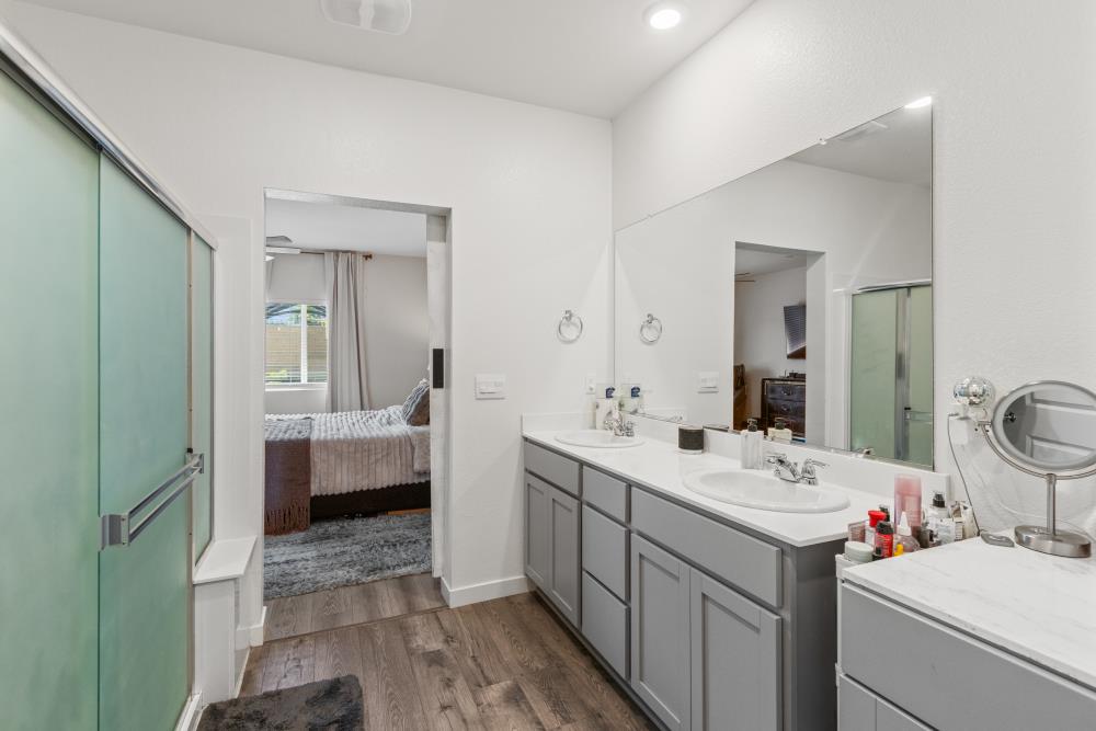 Ambrosia Way, Roseville, California image 33