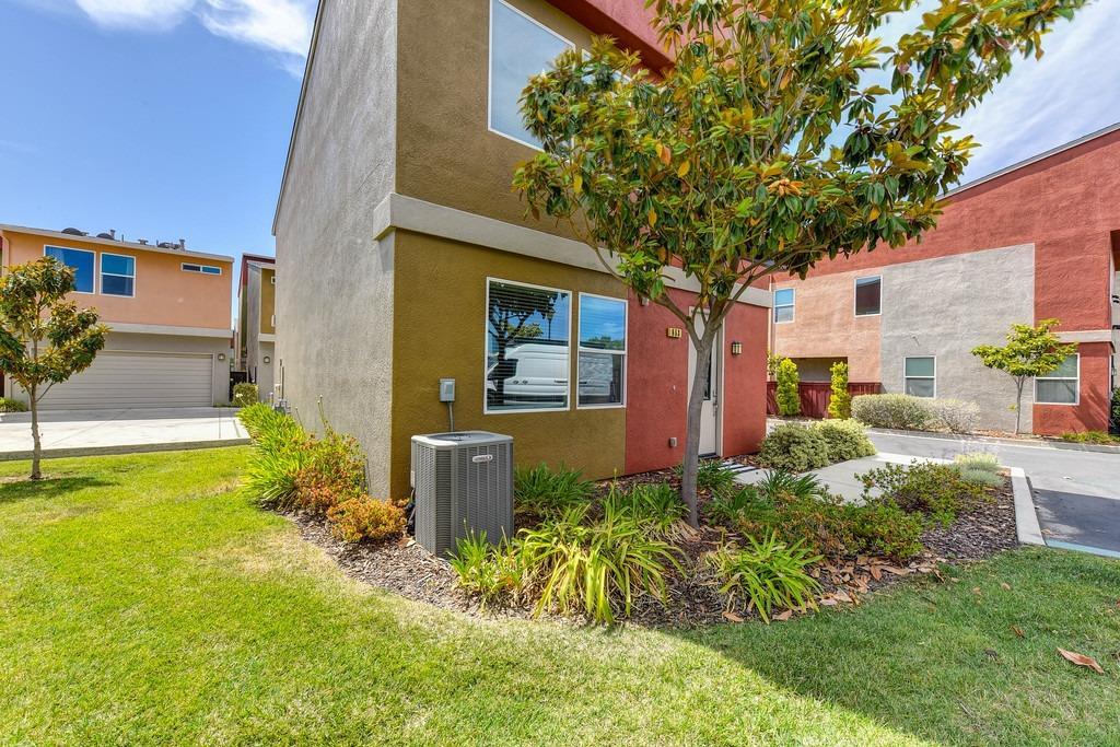Bainite Court, West Sacramento, California image 3