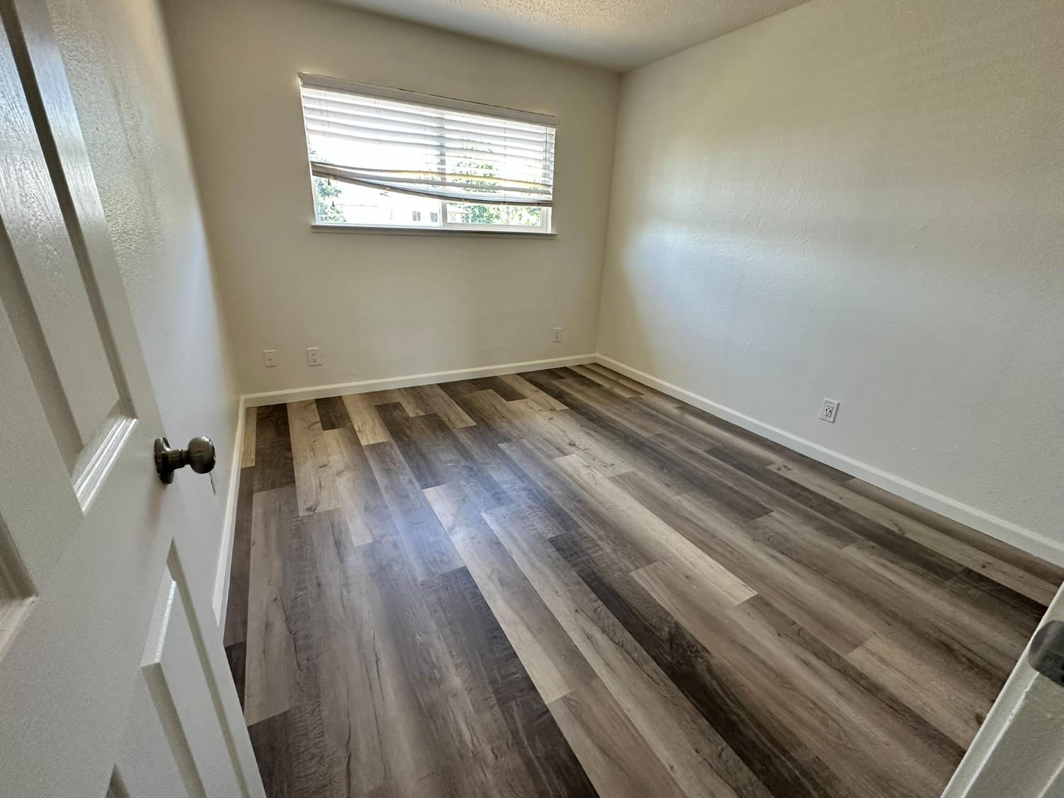 Birmingham Way, Rancho Cordova, California image 17