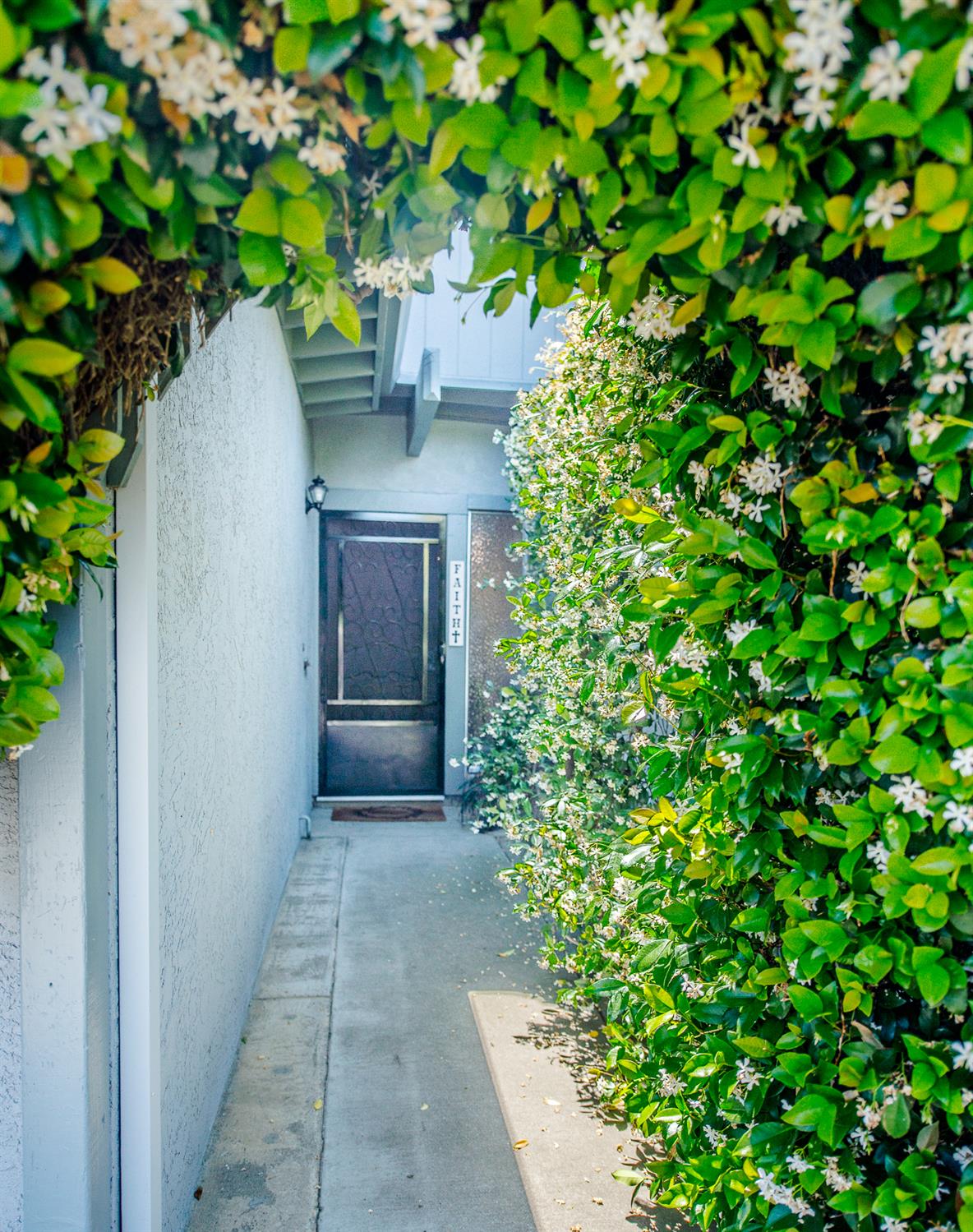 Leo Way, Woodland, California image 7